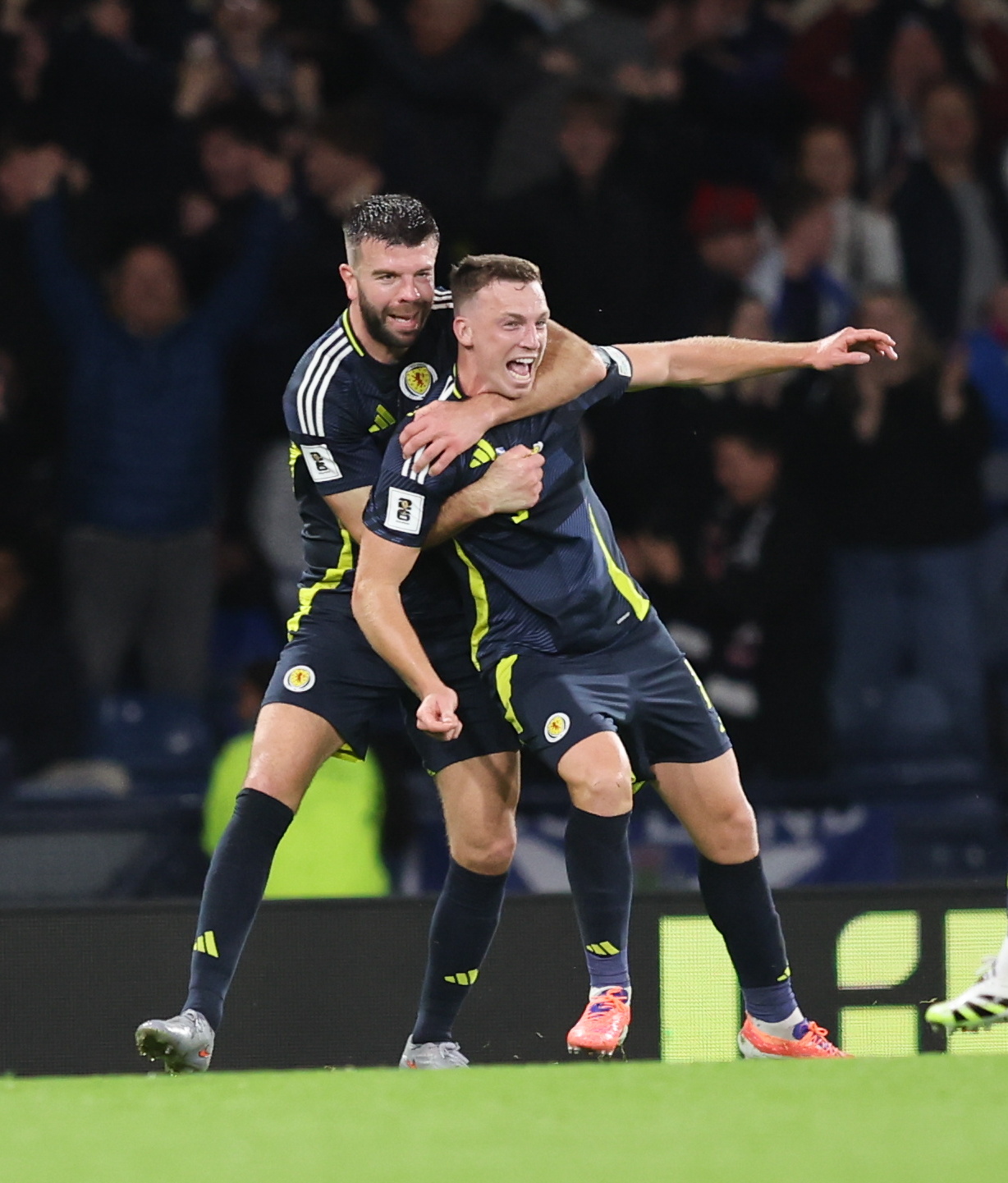 欧洲预选赛战火蓄势待发，各队士气高昂备赛的简单介绍